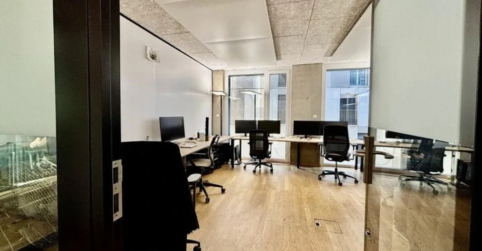 Bureau de 305m2 à louer à Morges !