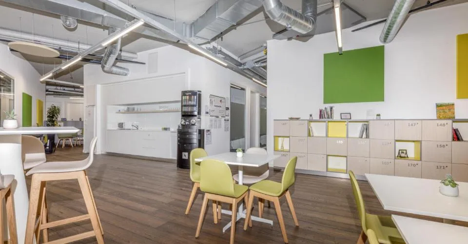 Bureau privé pour 10 à Regus iLife City