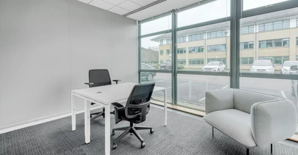 Bureau privé pour 10 à Regus iLife City
