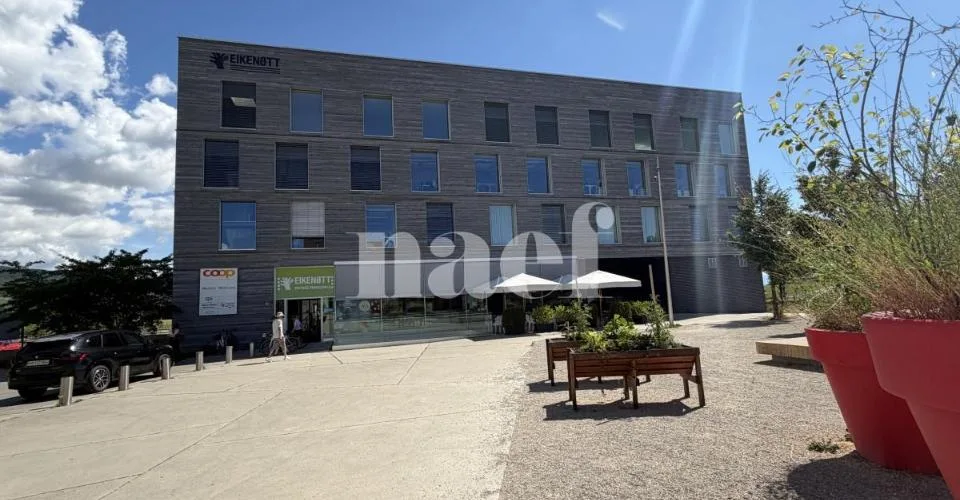 Eikenott - Vaste surface commerciale d'env. 300m2 au 2ème étage