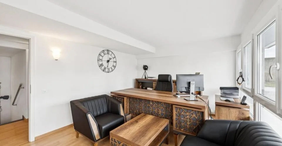 Magnifiques bureaux idéalement situé à Ecublens !