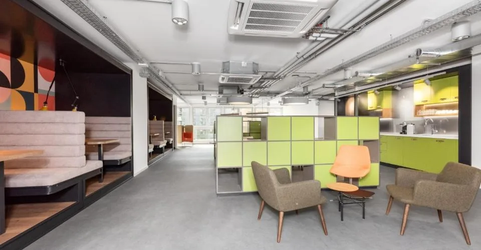 Bureau privé pour 10 à Regus Bessieres