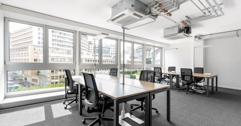 Bureau privé pour 10 à Regus Bessieres
