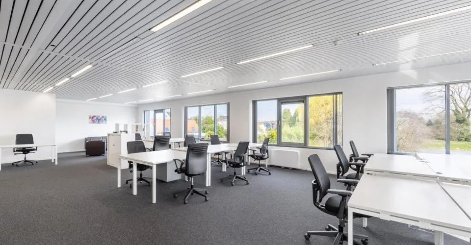 Bureau privé pour 10 à Regus Business Park
