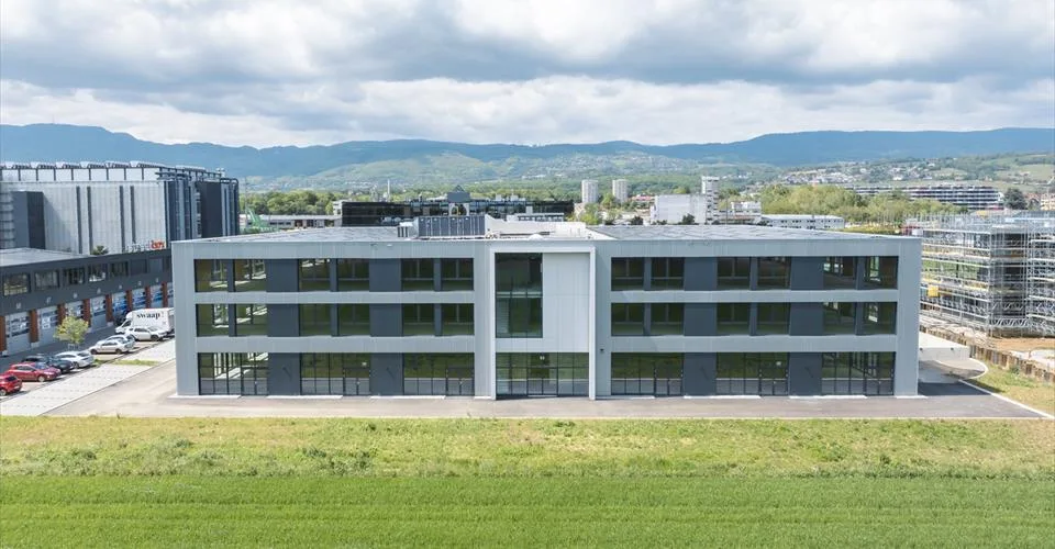 Bureau équipé « plug and play neuf » 310m2 dans SPARK à Gland