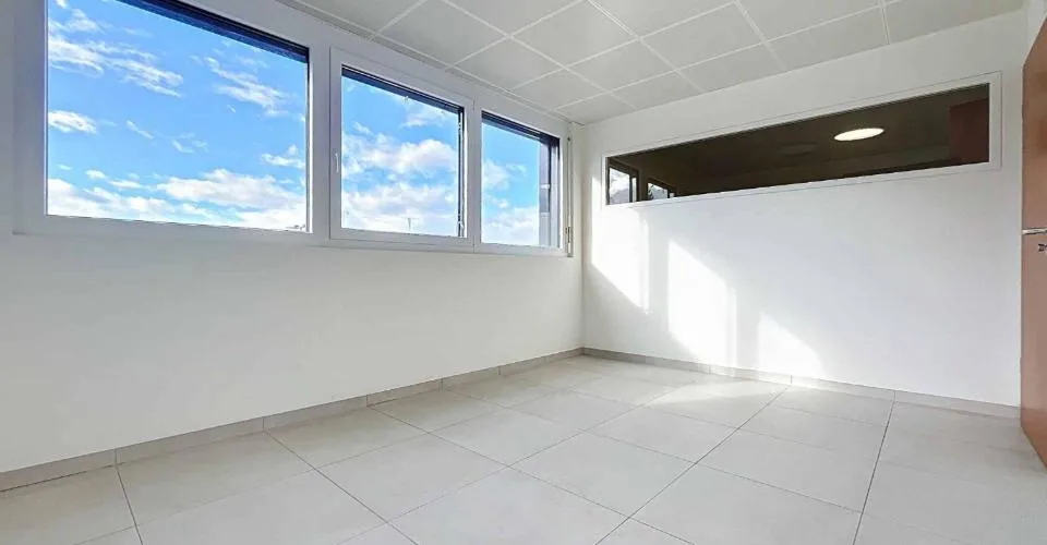 Surface commerciale de 65m2 - Simplon 21