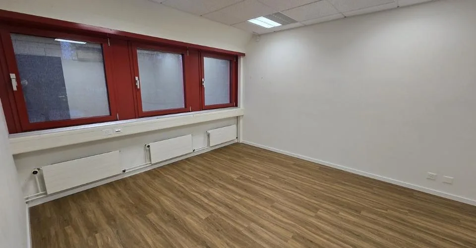 Bureau de 119m²- Idéalement placé à Gland