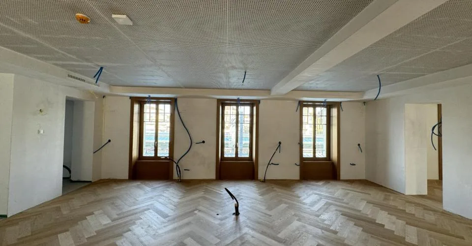 Bureau haut de gamme 170 m² + terrasse 118 m²