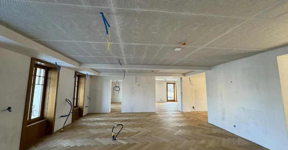 Bureau haut de gamme 170 m² + terrasse 118 m²
