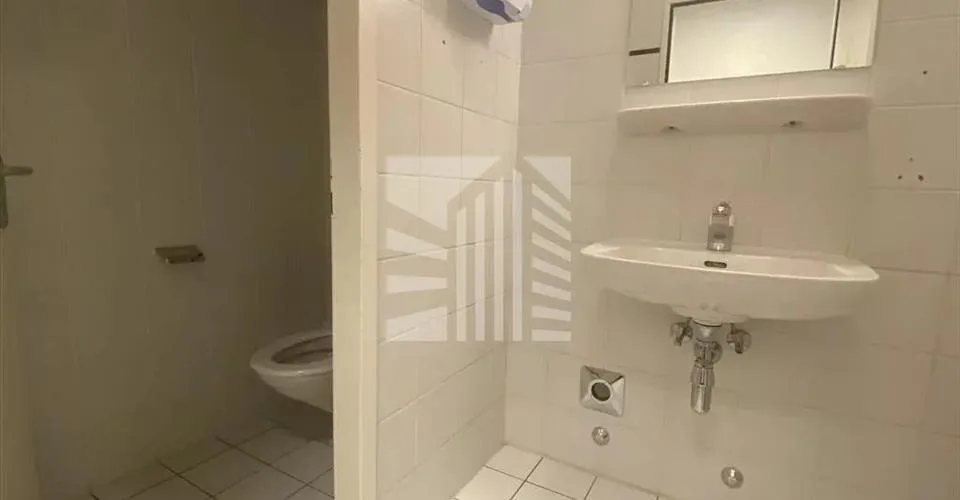 Bureaux lumineux et climatisé à Renens de 132 m²
