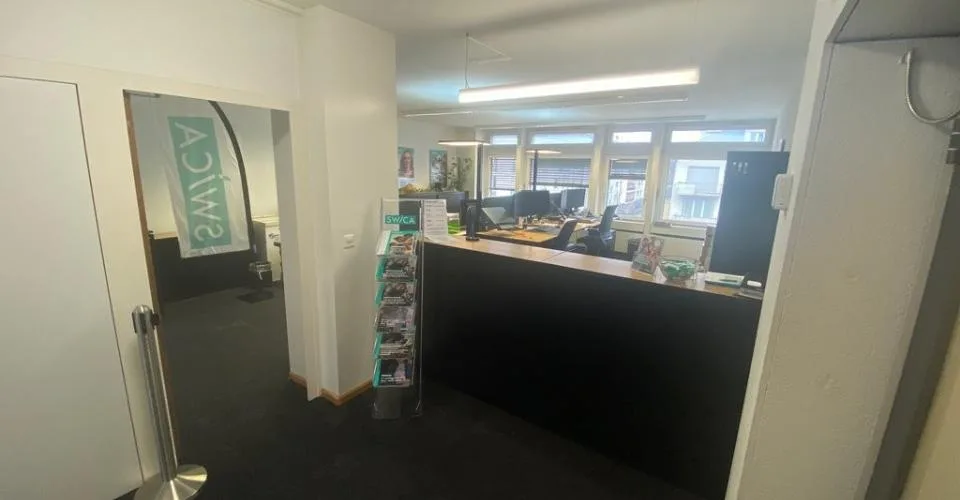 Bureau au centre-ville près de la gare