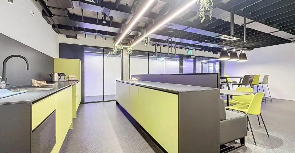 Bureau de 117 m² au 2e étage - Cour de Gare, Sion
