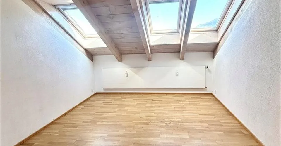 Superbes bureaux à 1 minute de la gare !