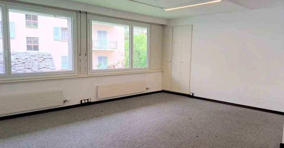 Bureaux lumineux au centre-ville 2 mois de loyers offerts