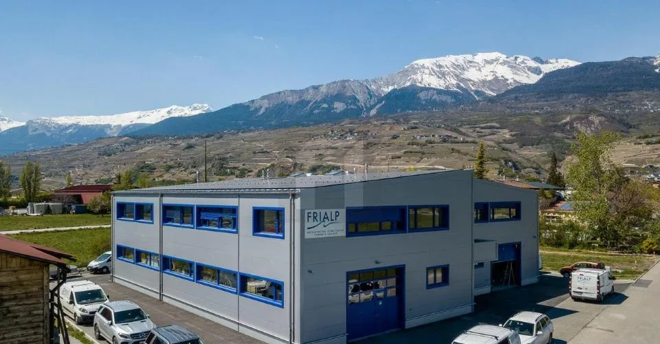 A LOUER A ST-LEONARD SURFACE DE BUREAUX