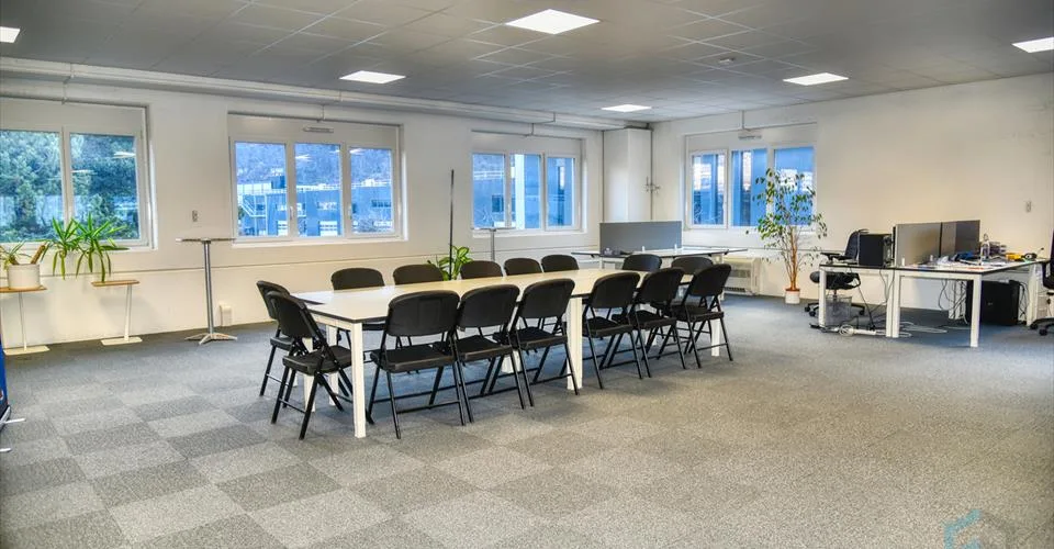 EXCLUSIVITE Bureaux à surfaces modulables et modernes à Daval (Sierre)