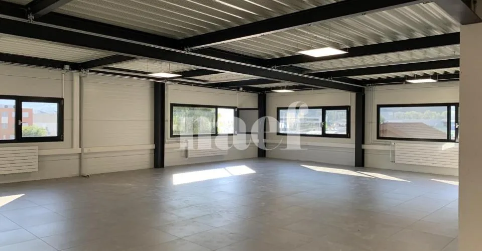 Bureaux de 130 m2 au 2ème étage