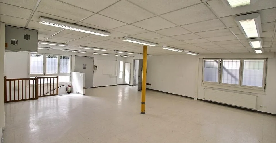 7003. Local Commercial - Bureaux modulables
