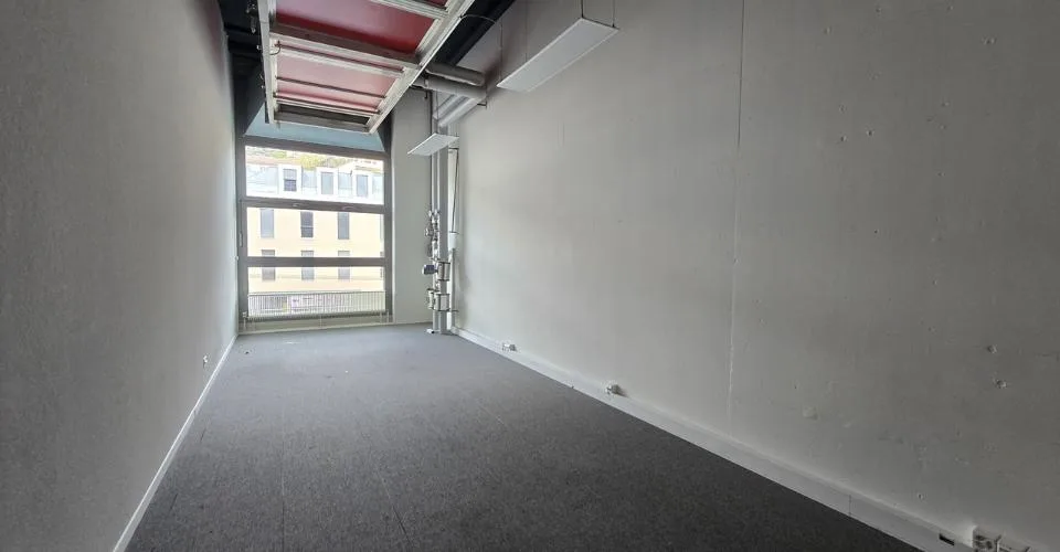 652m2 - Bureau à proximité du centre de Neuchâtel