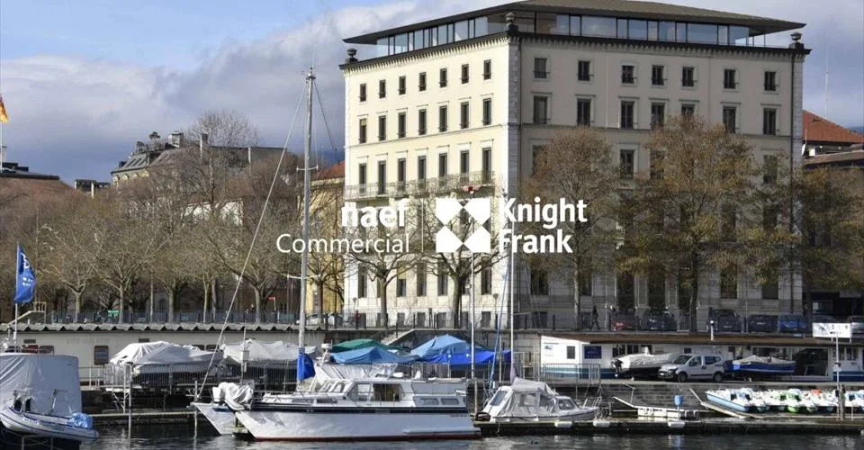 Locaux commerciaux de 143m² dans un bâtiment iconique