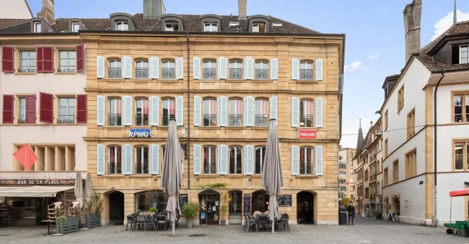Surface bureau entièrement rénovée au coeur de Neuchâtel
