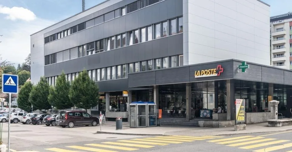 A louer bureau de 53 m2 au cur du Locle