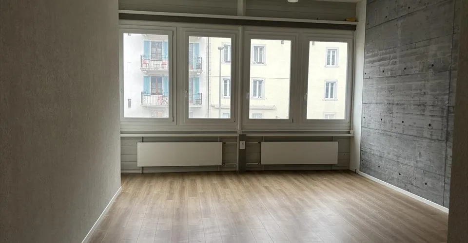 A louer bureau de 53 m2 au cur du Locle