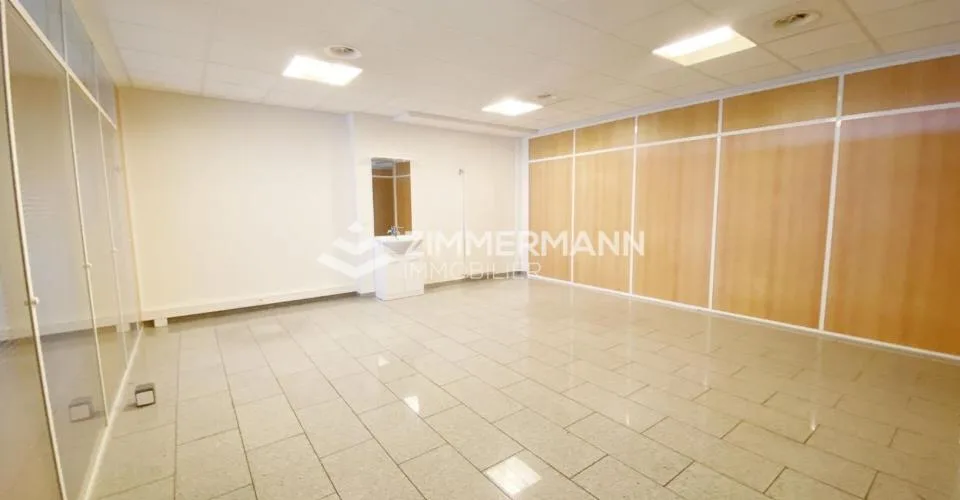 Jolie arcade dans le quartier de Sécheron