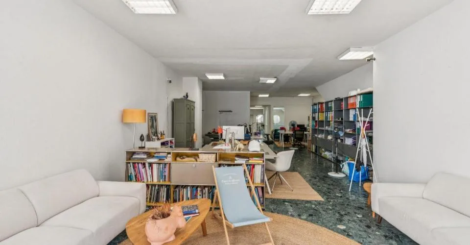 Belle arcade de 190 m2