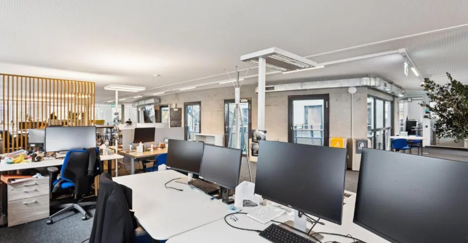 Bâtiment indépendant à louer avec services au sein d’un campus, quartier des nations à Genève.