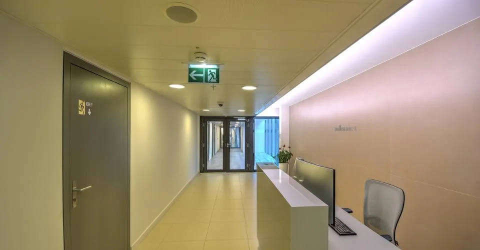 Bureaux d'environ 300 m² à louer – Rue du Rhône, Genève