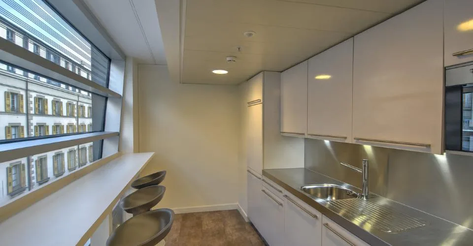 Bureaux d'environ 300 m² à louer – Rue du Rhône, Genève