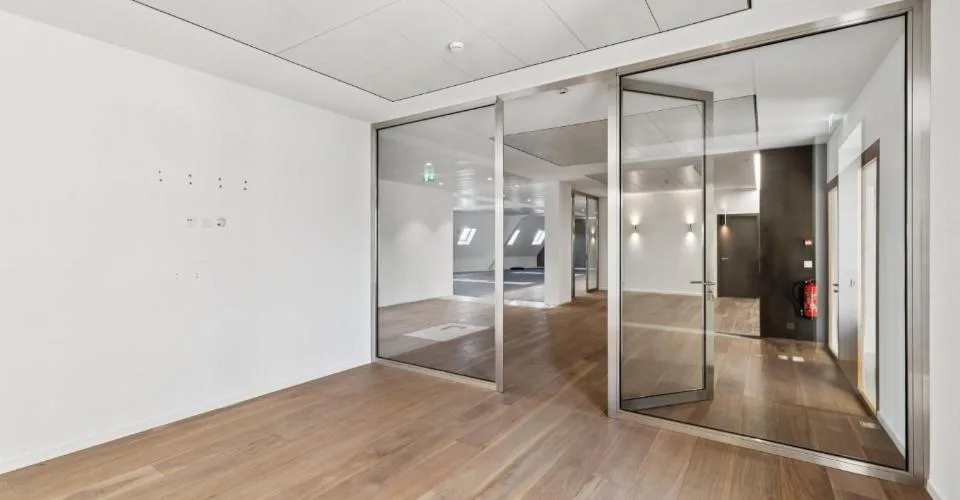 A louer au centre ville de Genève, surface de bureaux aménagée