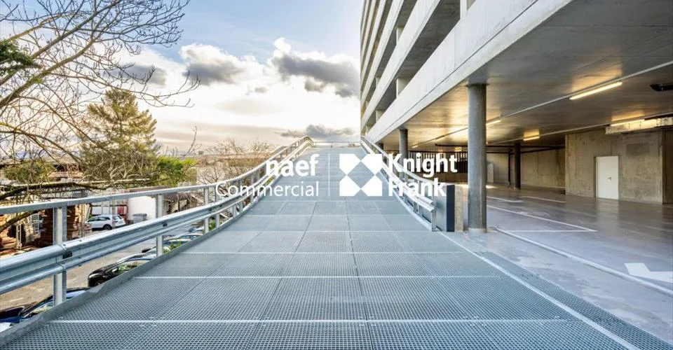 Surface polyvalente de 350 m² – Meyrin-Satigny – Idéal bureaux, showroom, commerce ou atelier