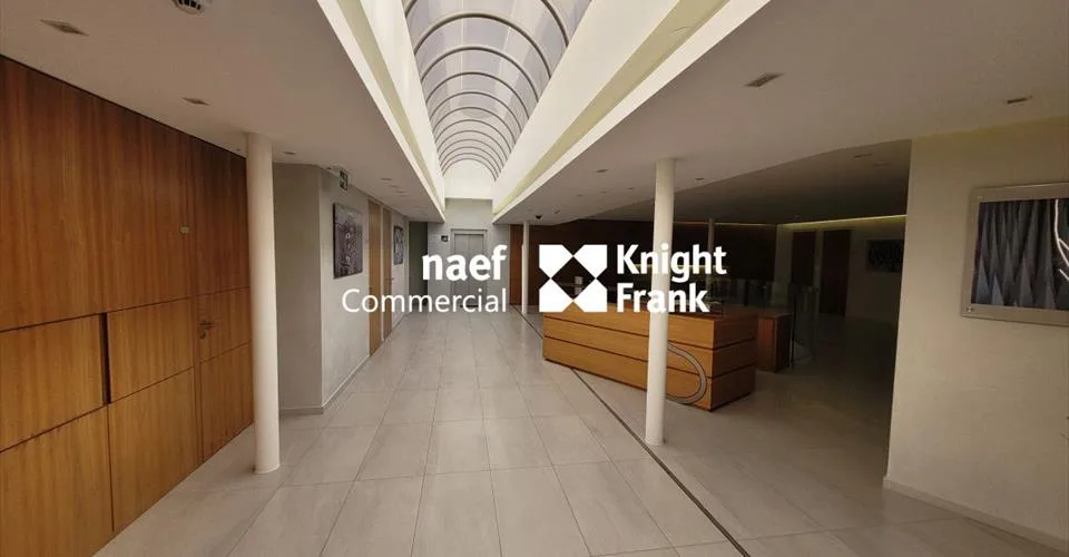 Malagnou - Bureau de 485 m² au rez-supérieur