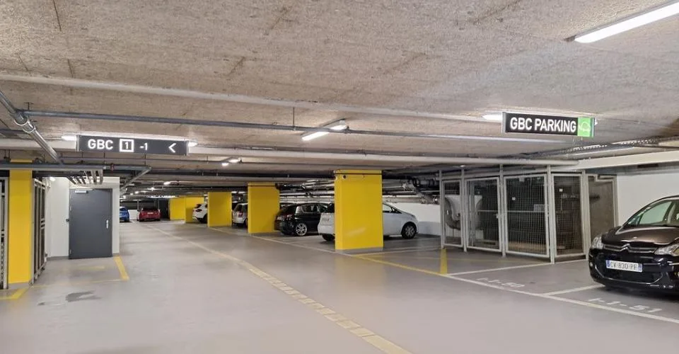 Bureau de 165m2 - Av. des Morgines 12, Petit-Lancy