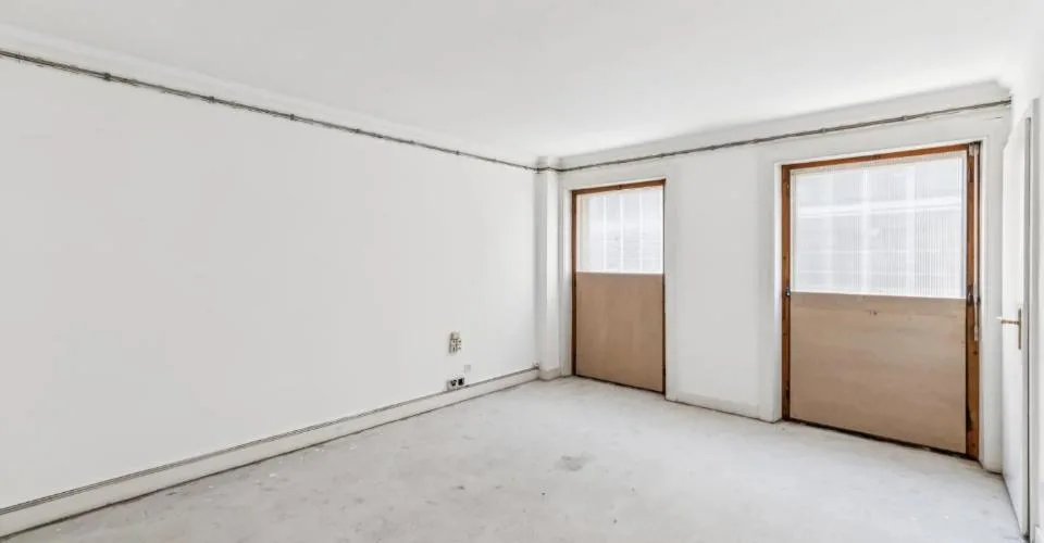 Bureaux à la place de la Fusterie