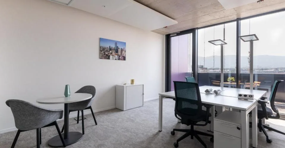 Bureau privé pour 1 à Regus Pont Rouge
