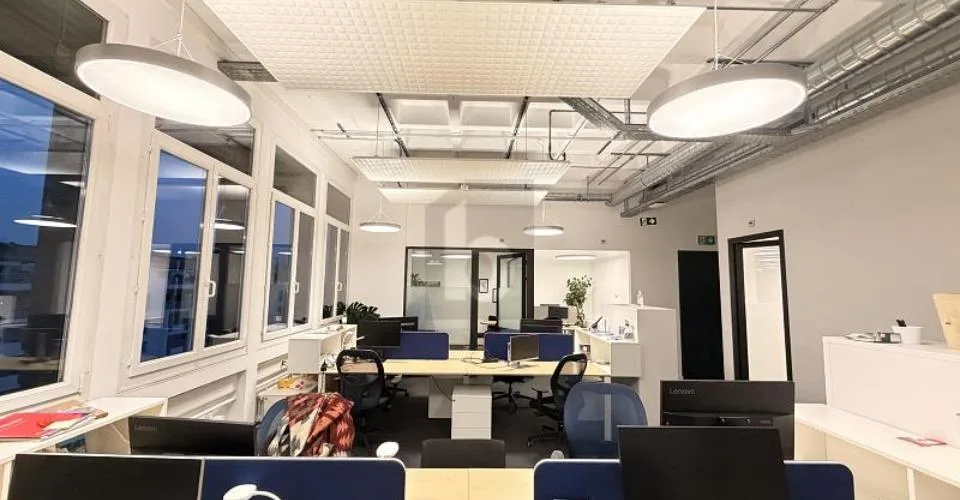INDÉPENDANT, CALME & CENTRAL