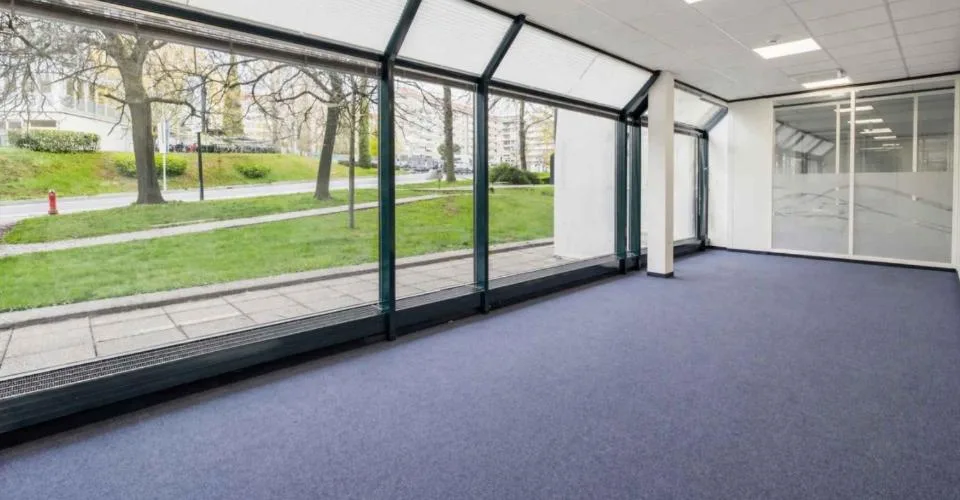 Quai du Seujet - CHF 450.--m2-an - Bureaux de 1'615m2