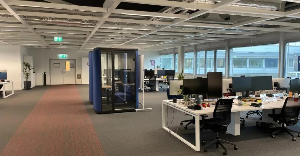 5000 m² situés au coeur d'une zone dynamique