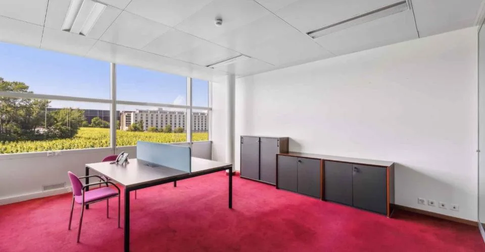 Grand-Saconnex - CHF 320.--m2-an - Loyer progressif attractif - Bureaux d'environ 200m2
