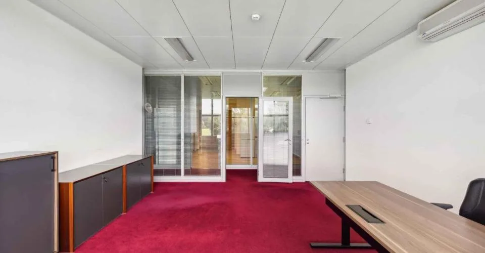 Grand-Saconnex - CHF 320.--m2-an - Loyer progressif attractif - Bureaux d'environ 200m2