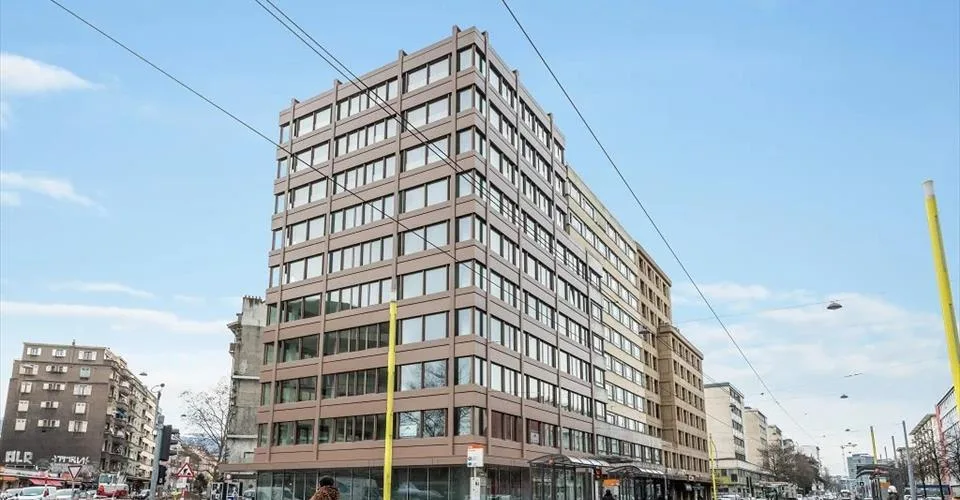 Surface administrative de 245 m² au coeur d'un quartier dynamique