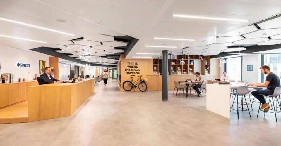 Bureau professionnel flexible à Spaces Main Station