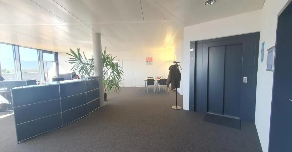 Superbe surface de bureau de 194 m2 avec terrasse