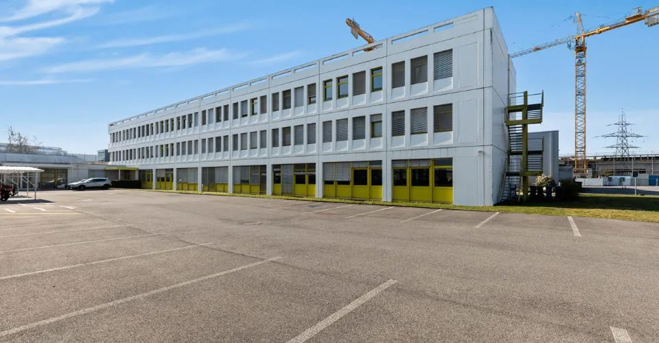 Bureau - 21 m² - Proche commodités-transports - Satigny