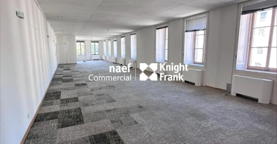 Chantepoulet - Bureaux de 316 m² au 3ème étage