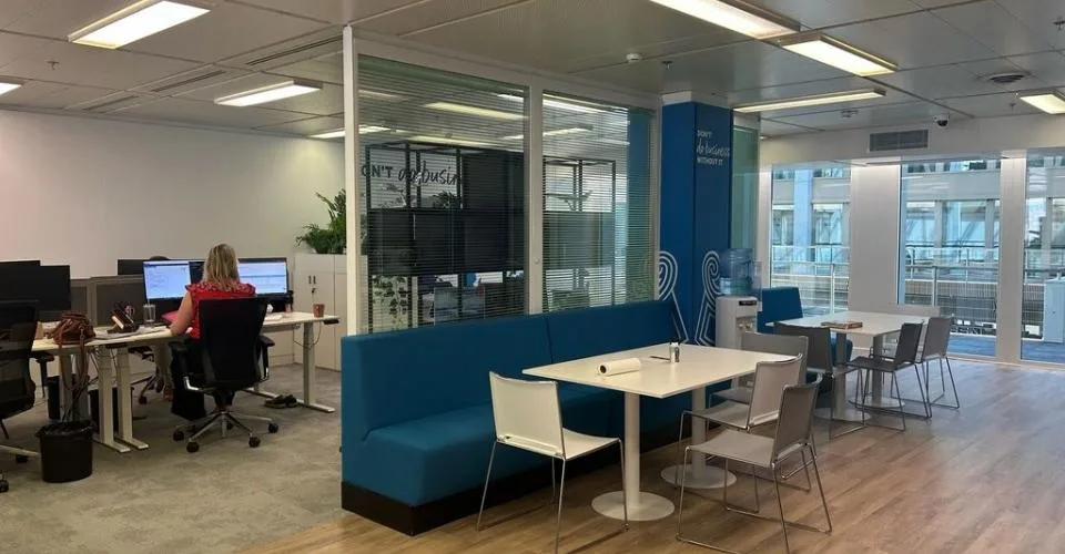 Surface bureaux 228 m2