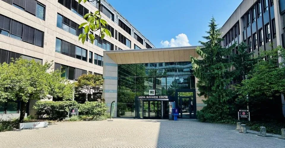 Surface bureaux 228 m2